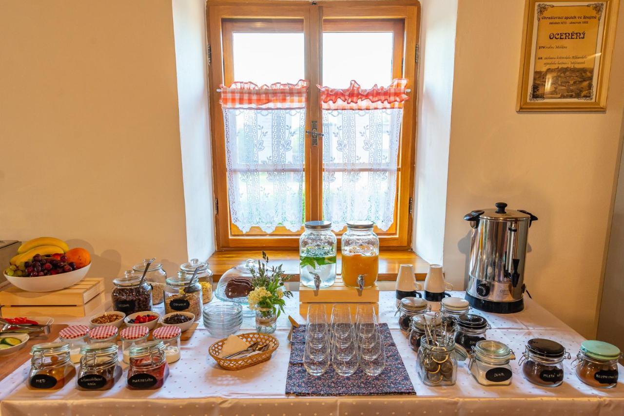 Althansky Hostinec Znojmo Extérieur photo
