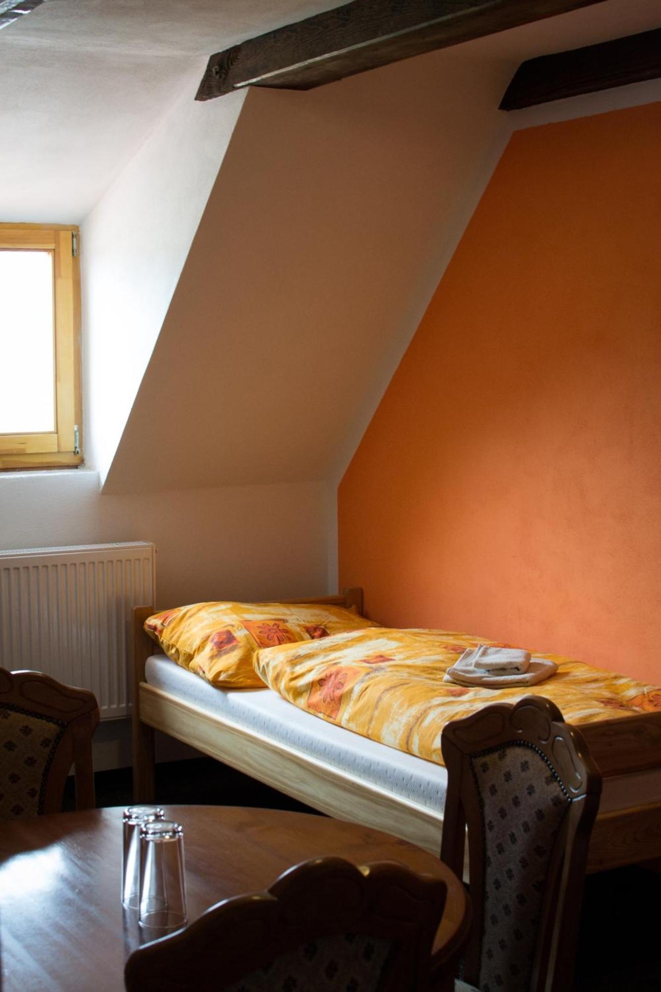 Althansky Hostinec Znojmo Extérieur photo